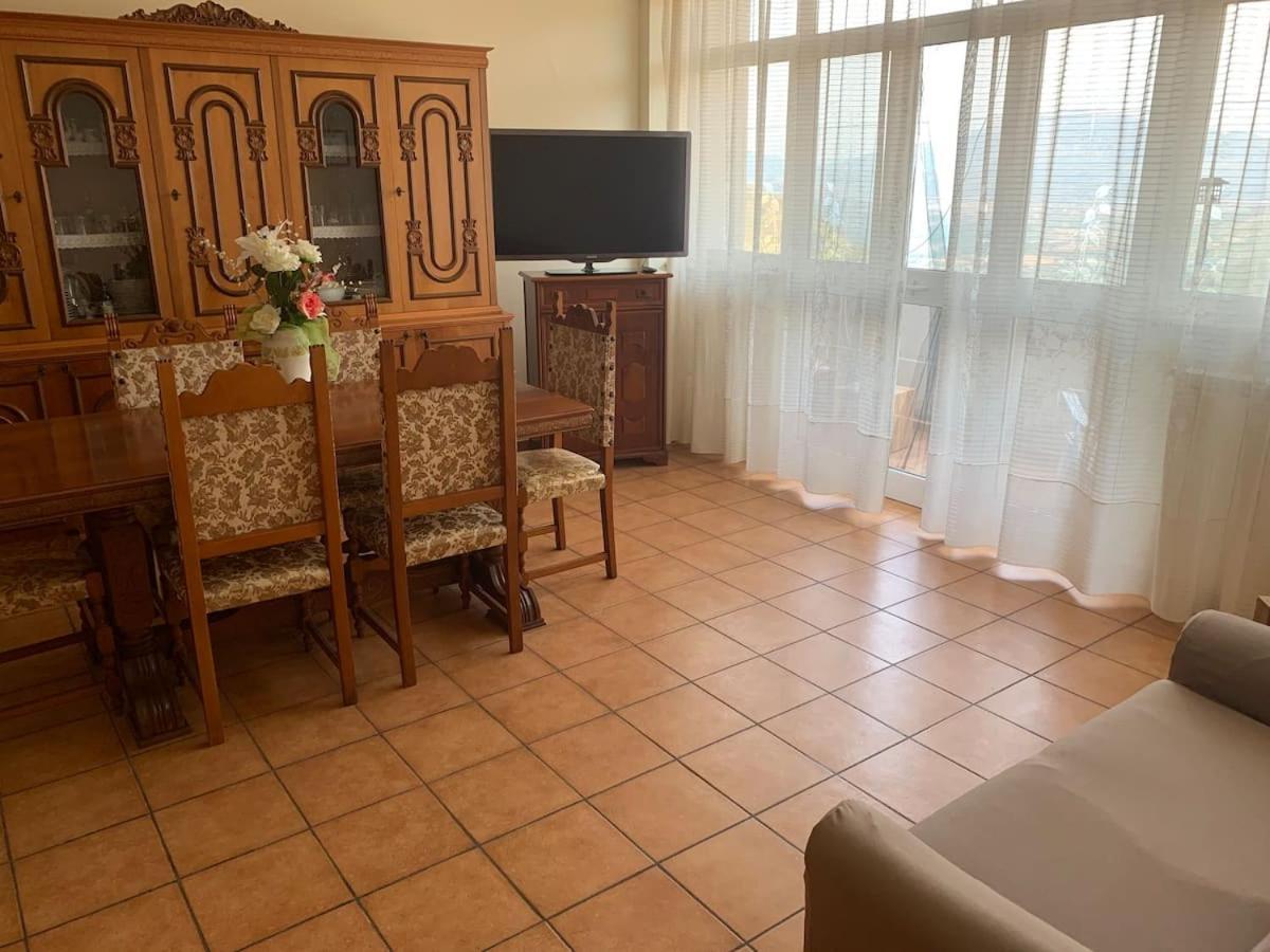 Casa Di Tommaso Apartment Sonnino Luaran gambar